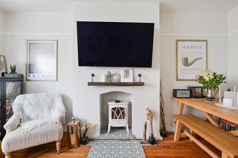 13, Beechwood Court West Street Lane, Carshalton, SM5 2PZ