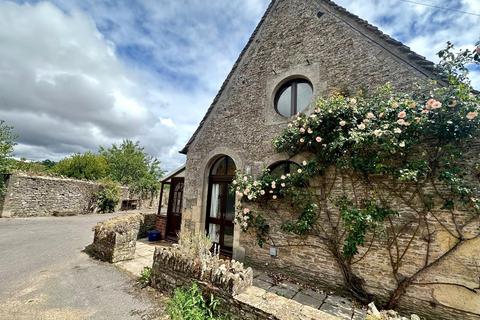 2 bedroom end of terrace house to rent - Home Farm, Hartham, SN13