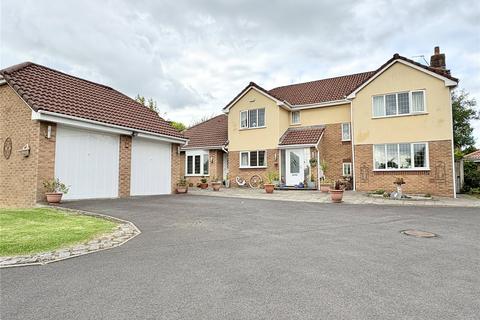 5 bedroom detached house for sale, Lawrence Close, Norden, Rochdale, Greater Manchester, OL12