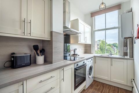3 bedroom apartment to rent, Falcon Gardens, Midlothian EH10