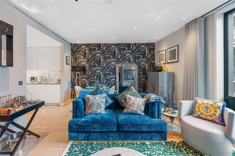2 bedroom apartment for sale, Floral Street, Covent Garden, WC2E