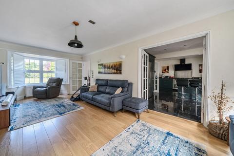 5 Brudenell, Windsor, SL4 4UR