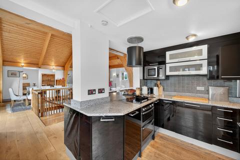 2 bedroom flat for sale, Wapping High Street, London