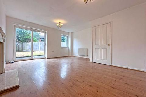 3 bedroom detached house for sale, Dudley Road East, TIVIDALE, OLDBURY, B69 3HL