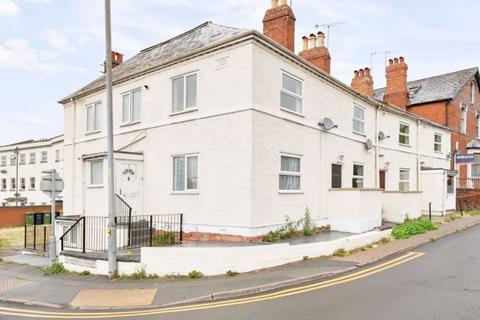 2 bedroom terraced house for sale, Newtown Road, Hereford HR4