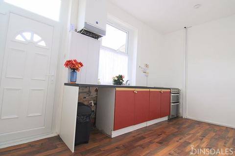 4 bedroom terraced house to rent, St Margarets Road, Lidget Green, Bradford, BD7 2BU