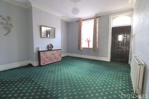 4 bedroom terraced house to rent, St Margarets Road, Lidget Green, Bradford, BD7 2BU