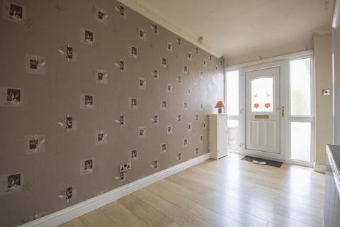 2 bedroom semi-detached bungalow to rent, Westminster Close, Eston, TS6 9NU