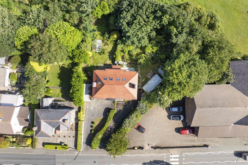 Weston, 74 Main Road