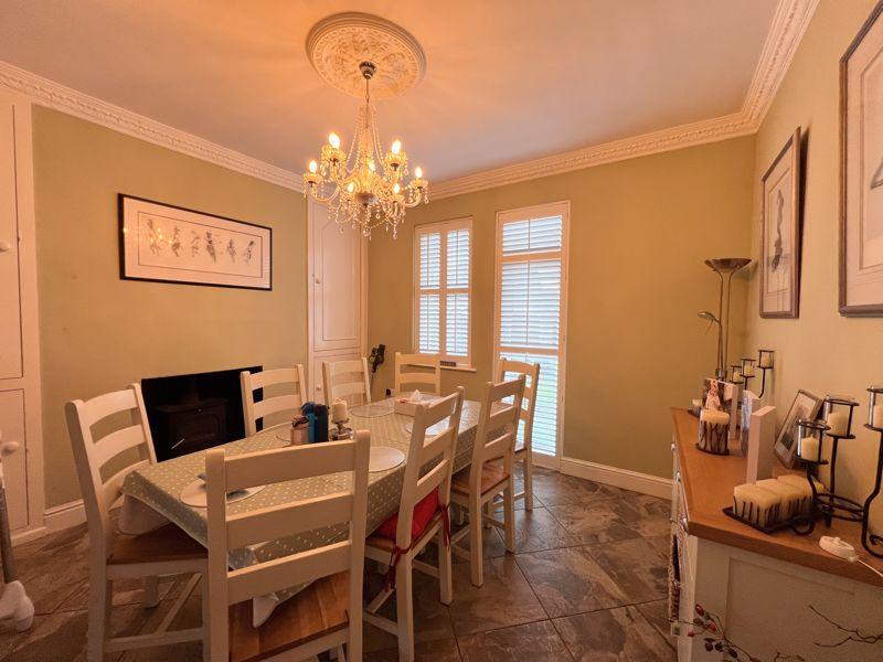 14 - Dining Room