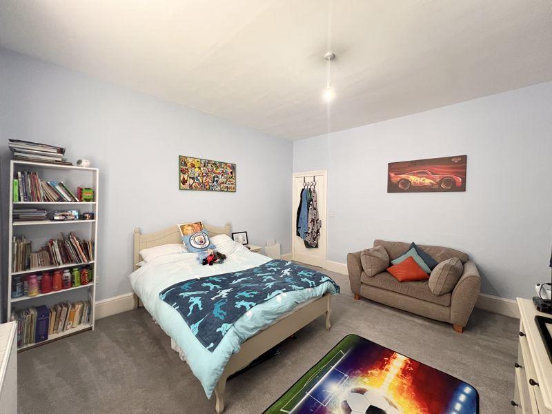 32 - Bedroom 2