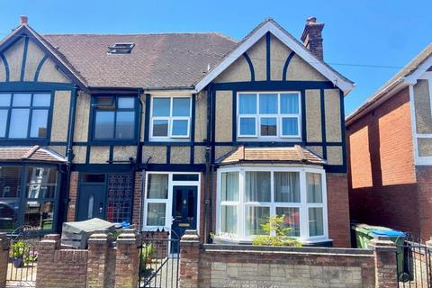 3 bedroom semi-detached house for sale, Kings Road, Fareham PO16