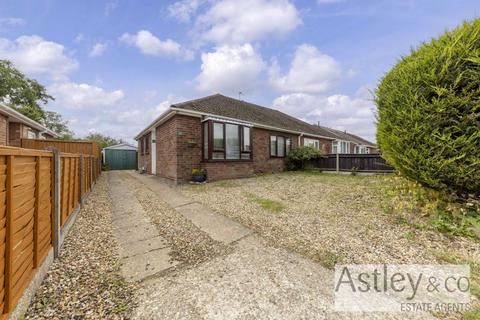 2 bedroom semi-detached bungalow for sale, Leveson Road, Sprowston, Norwich