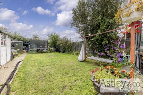 2 bedroom semi-detached bungalow for sale, Leveson Road, Sprowston, Norwich