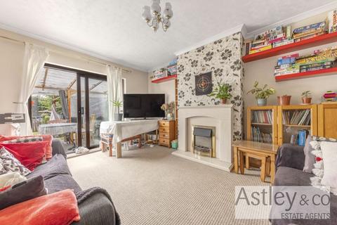2 bedroom semi-detached bungalow for sale, Leveson Road, Sprowston, Norwich