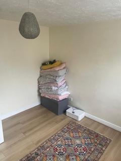 16 Dover Close, London, NW2 1AQ