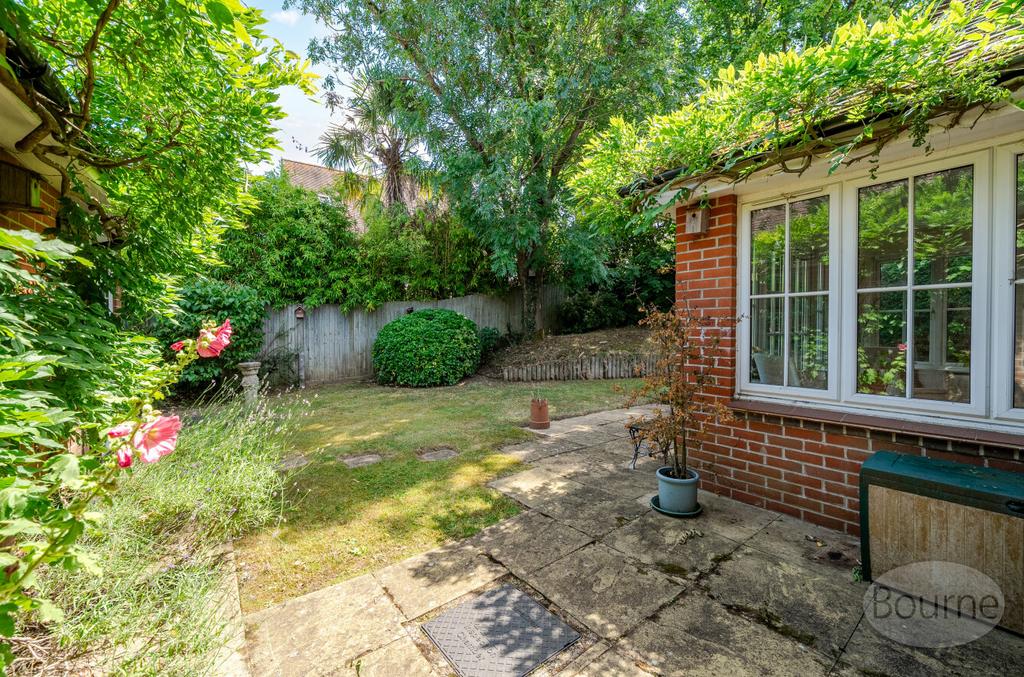 971d7b64-8ee9-4c8...