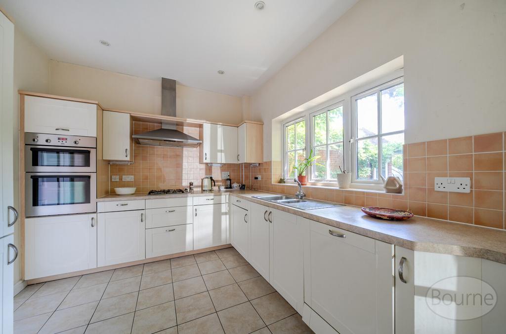 E320edeb-2173-48a...