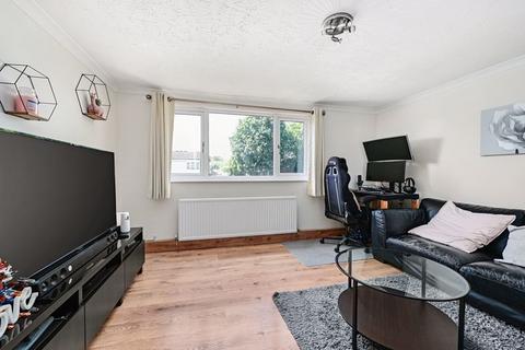 undefined, Madeira Close, Basingstoke RG24