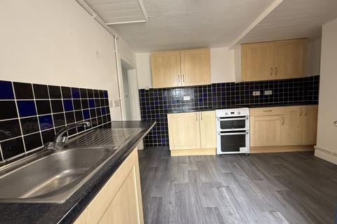 2 bedroom flat to rent, William Clowes Street, Stoke-On-Trent