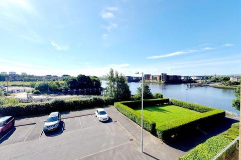 2/3, 1 Ellerslie Path, Glasgow, G14 0NZ