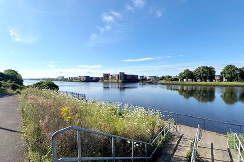 2/3, 1 Ellerslie Path, Glasgow, G14 0NZ