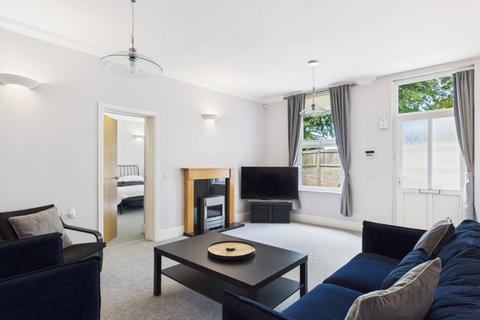 2 bedroom ground floor flat for sale, The Avenue, Combe Down, Bath