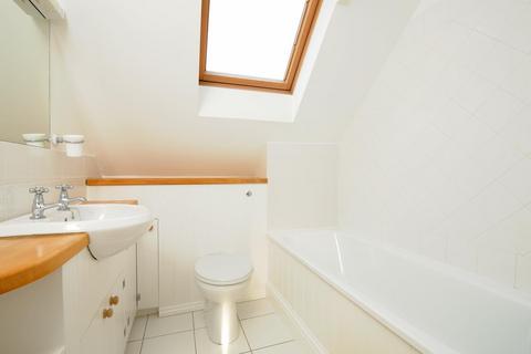 2 bedroom apartment to rent, Evelyn Court, East Oxford, OX4