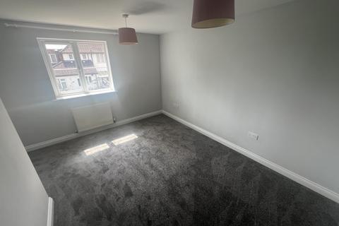 2 bedroom townhouse to rent, Sandgate Close, Alvaston, DE24