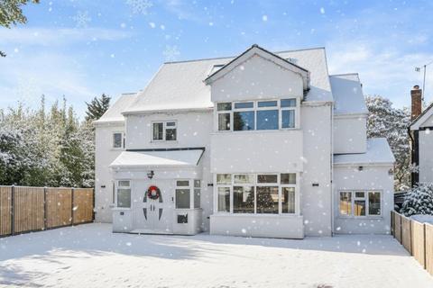 Oakington Avenue, Wembley HA9 8HY