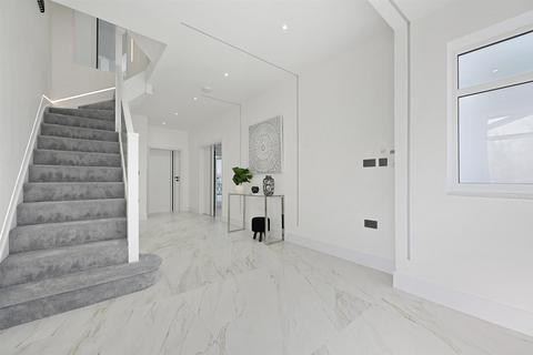8 bedroom house for sale, Oakington Avenue, Wembley HA9 8HY