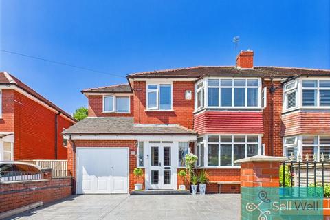 4 bedroom semi-detached house for sale, Normanby Road, Manchester M28
