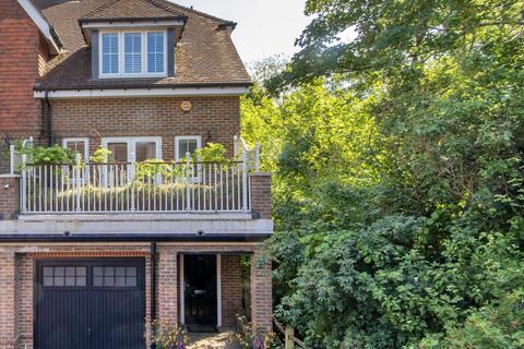 4 bedroom townhouse for sale - Huntingdon Avenue, Tunbridge Wells, Kent, TN4