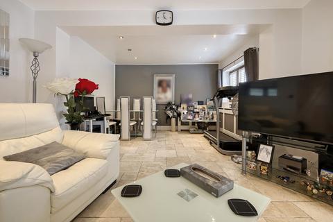 4 bedroom semi-detached house for sale, Chigwell IG7