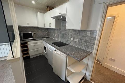 1 bedroom flat to rent, 19 Cleghorn Street 2/2, Dundee, DD2 2NQ