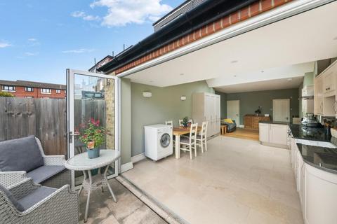 33 Belsize Avenue, London, W13 9TF