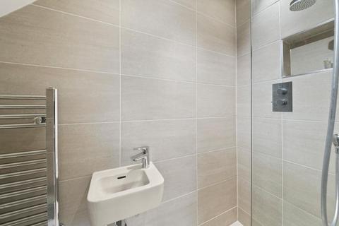 33 Belsize Avenue, London, W13 9TF