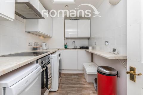 2 bedroom flat to rent, South Parade Mansions, 53 Oakfield Road, Clifton, BS8