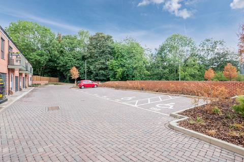 1 bedroom apartment to rent, at Beaumont Manor, Flat 1 Amber Court, Hemel Hempstead HP2