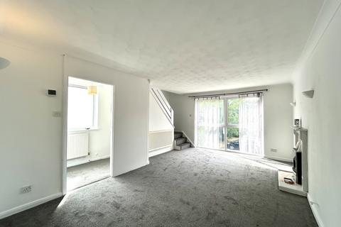 2 bedroom maisonette to rent, Whitley Wood Road, Reading, Berkshire, RG2