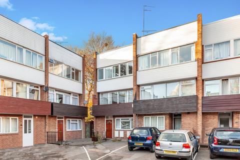 2 bedroom apartment to rent, HORWOOD CLOSE, OXFORD,OX3