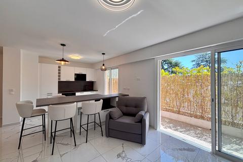 1 bedroom apartment, Cannes, France