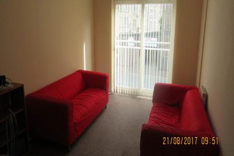 4 bedroom house to rent, 50 Rosefield Street, ,