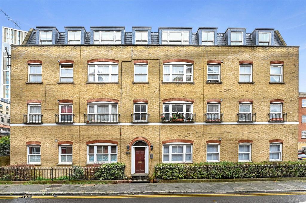Newark Street, E1