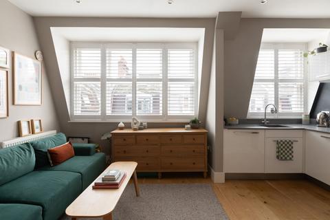 1 bedroom apartment for sale, Newark Street, London E1