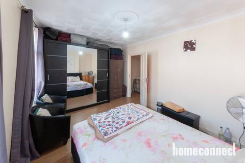 3 bedroom terraced house for sale, Jephson Road, London