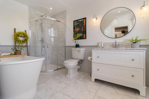 6 bedroom detached house for sale, Church Lane, Worcester WR2