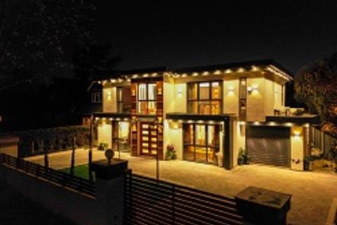 4 bedroom detached house for sale, altrincham  WA15