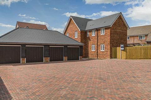 4 bedroom detached house for sale, Stoke Mandeville, Buckinghamshire