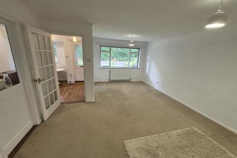 2 bedroom semi-detached bungalow to rent, 17 Ludlow Road Church Stretton